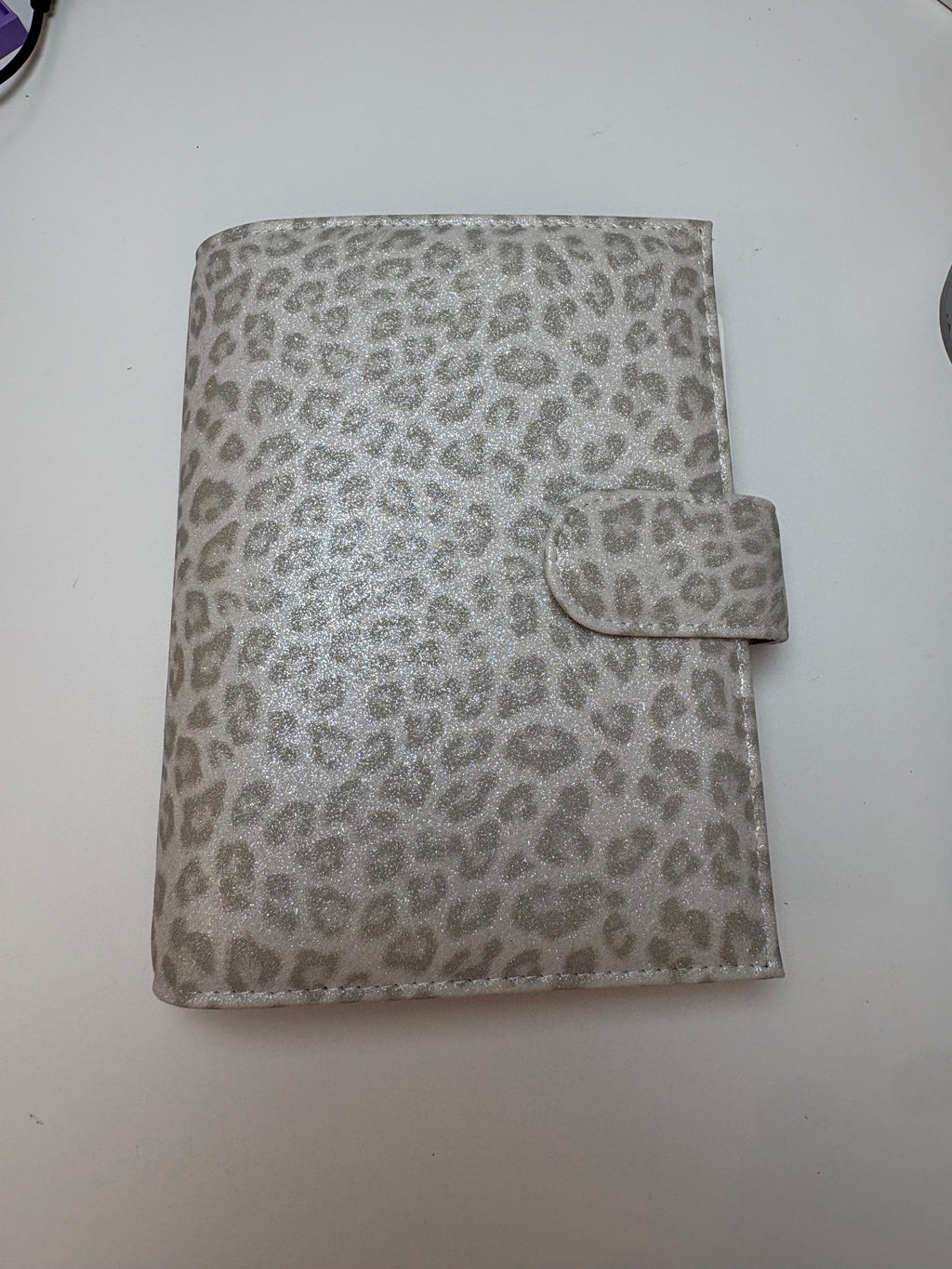 All that Glitters A6 Wide Leopard print binders